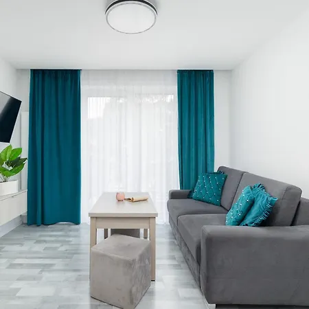 Jasne I Stylowe Z Balkonem W Kolobrzegu Blisko Plazy By Renters Apartman *
