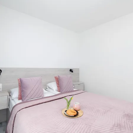 아파트 Jasne I Stylowe Z Balkonem W Kolobrzegu Blisko Plazy By Renters *