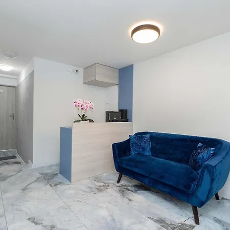 Jasne I Stylowe Z Balkonem W Kolobrzegu Blisko Plazy By Renters Apartman *