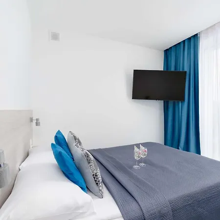Jasne I Stylowe Z Balkonem W Kolobrzegu Blisko Plazy By Renters 아파트 코워브제크