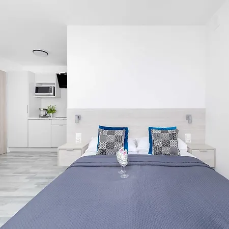 Apartman Jasne I Stylowe Z Balkonem W Kolobrzegu Blisko Plazy By Renters Kołobrzeg