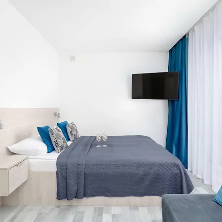 Jasne I Stylowe Z Balkonem W Kolobrzegu Blisko Plazy By Renters Apartman *